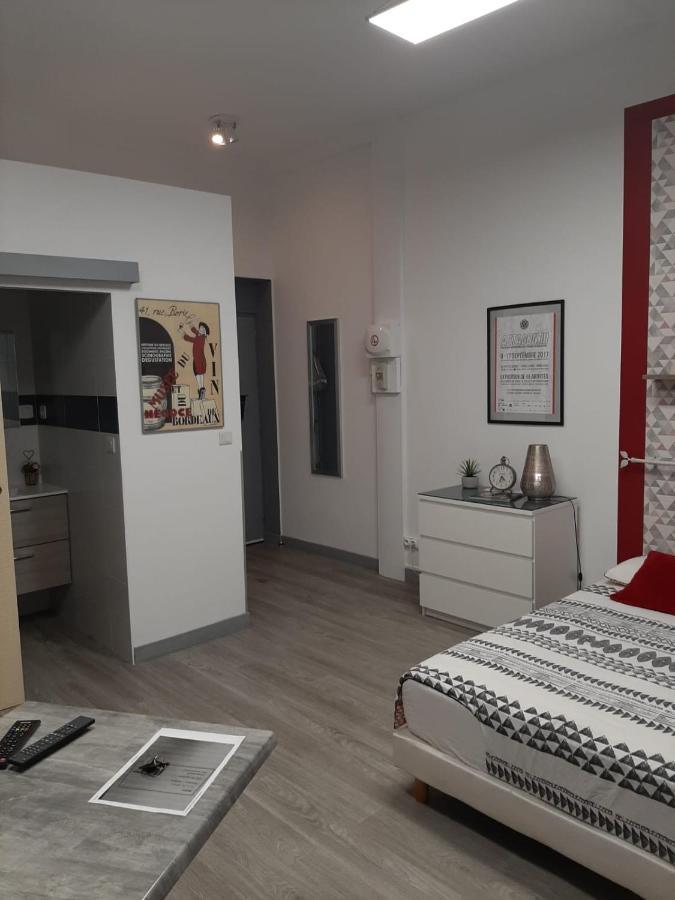 Appartement T1 Hyper Centre Place De La Victoire Bordeaux Exterior foto