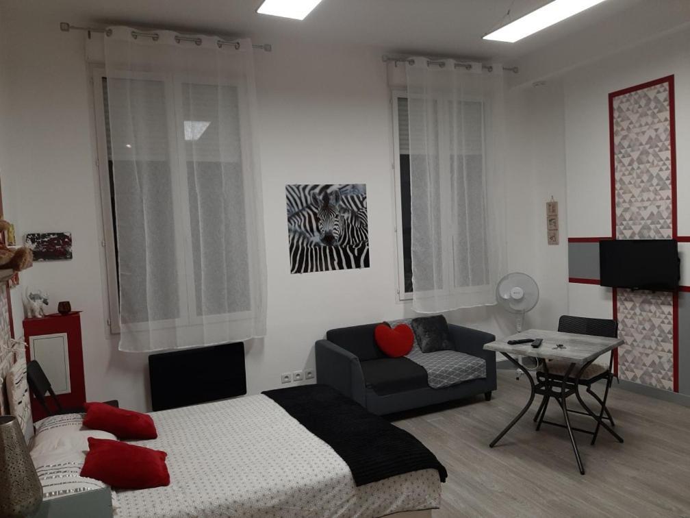 Appartement T1 Hyper Centre Place De La Victoire Bordeaux Exterior foto